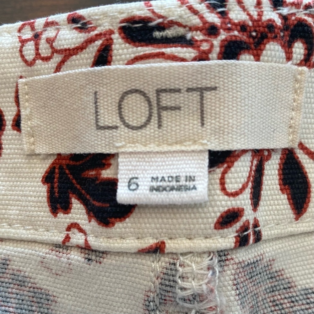 LOFT Shorts Size 6 Womens Maroon Paisley High Waist Button Fly Cotton Stretch - Picture 5 of 7